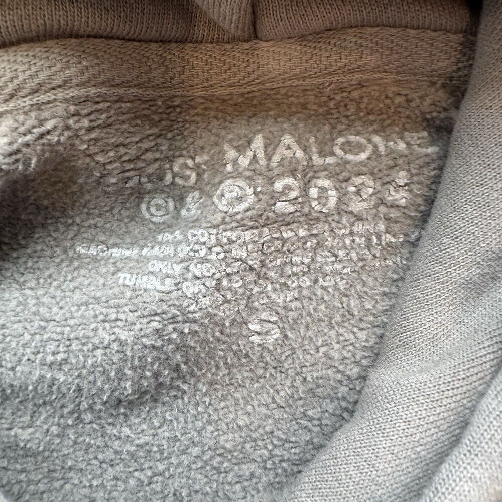 Post Malone F-1 Trillion U.S. Tour Hoodie Cropped Distressed Gray Size Small - Picture 5 of 9